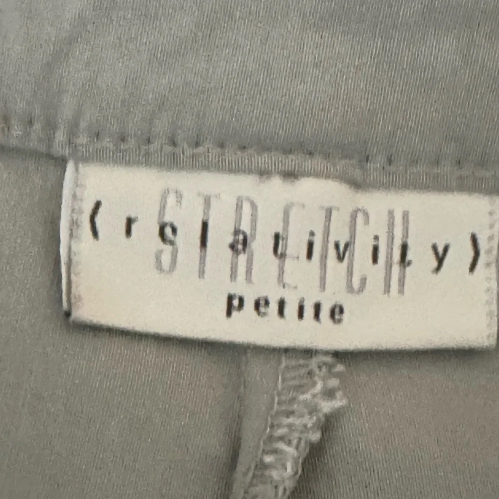 Relativity stretch petite